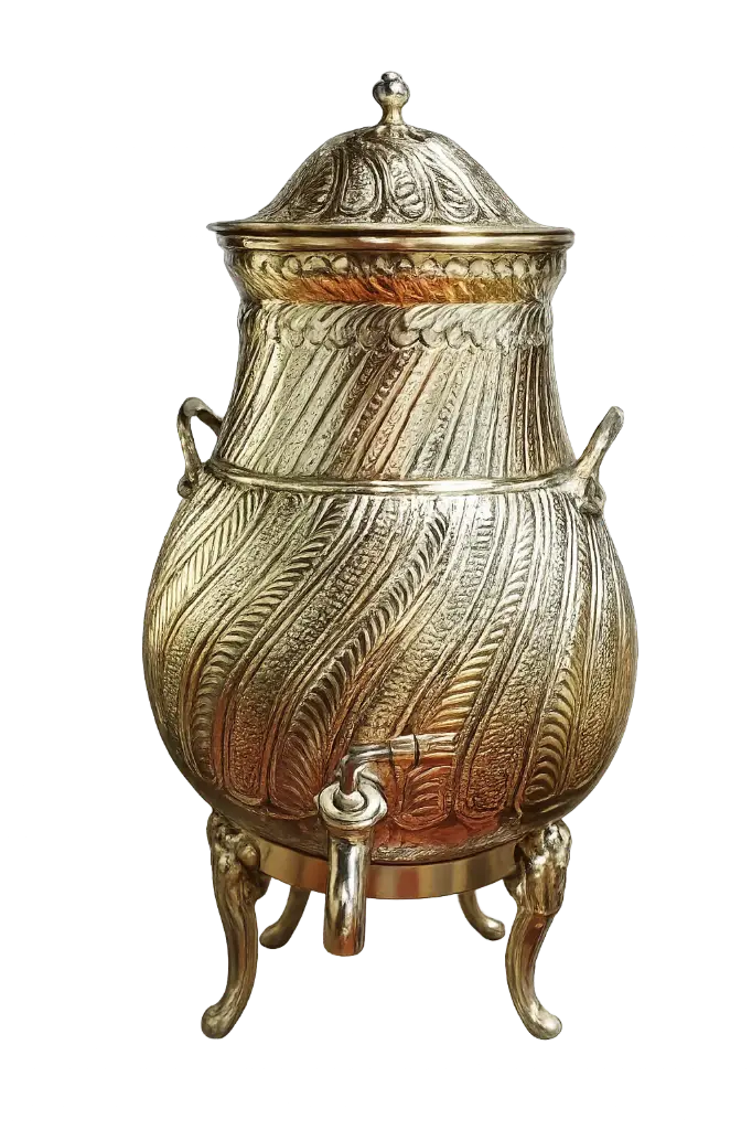 Juice dispensar in Brass fantastic hand work